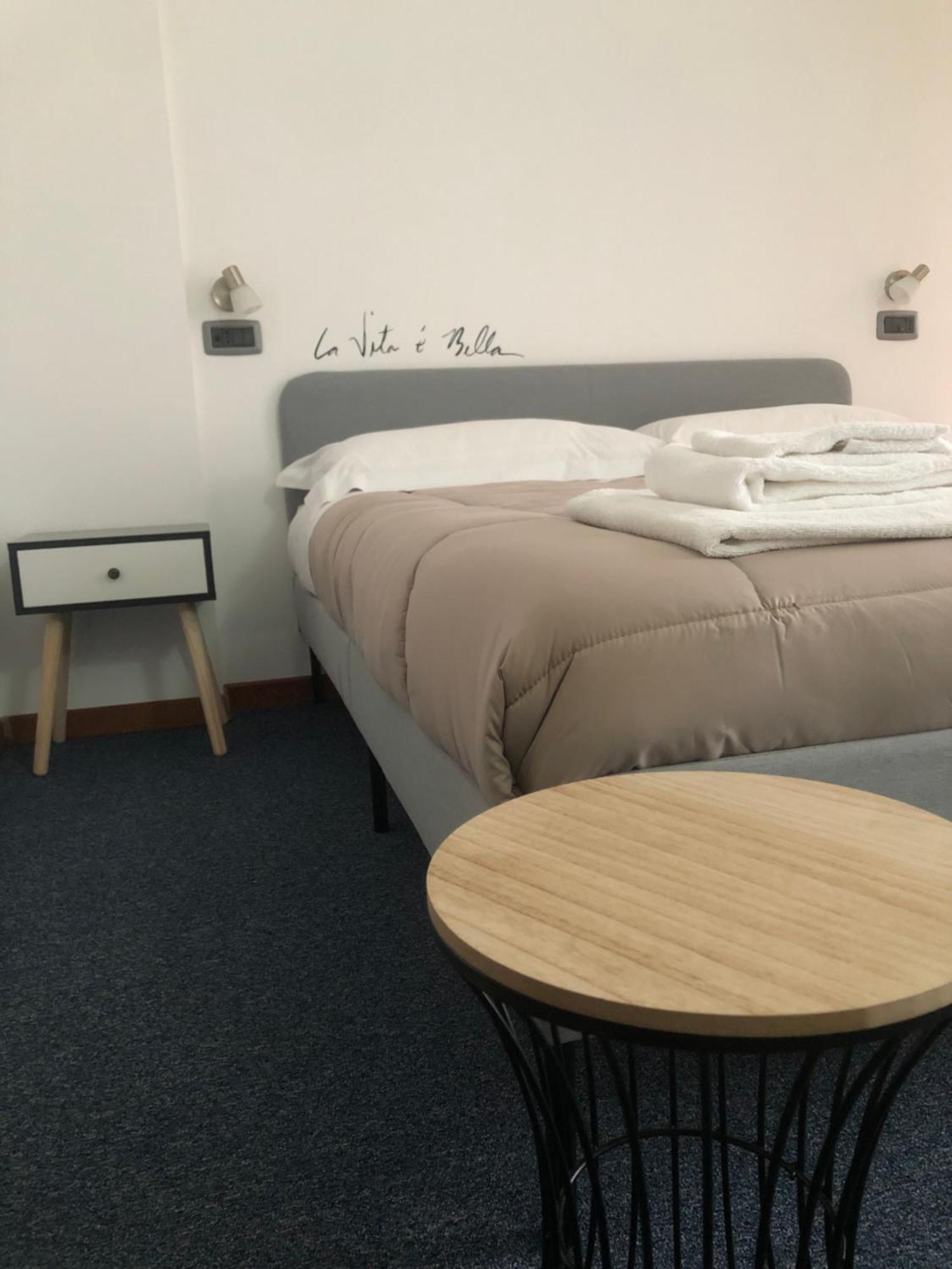 Hotel Domus Cerreto d'Esi Экстерьер фото