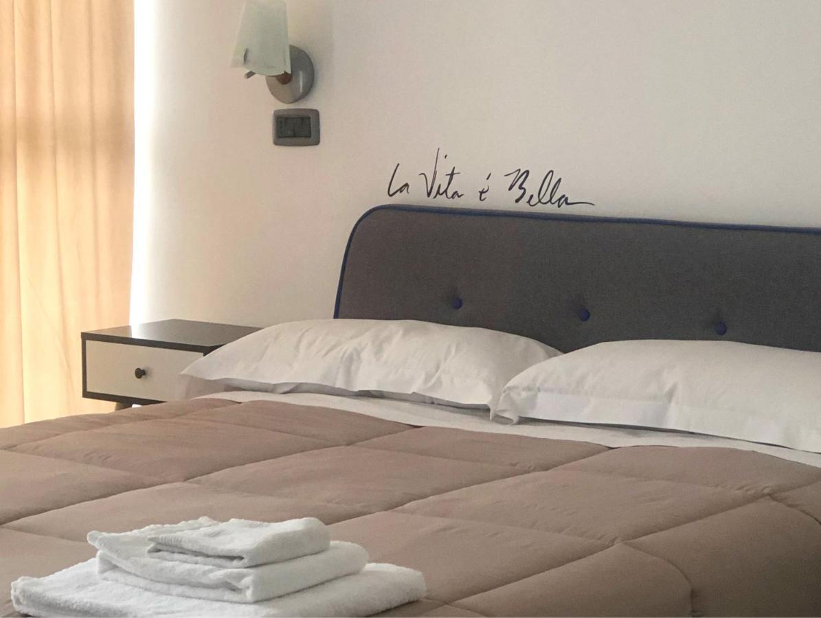 Hotel Domus Cerreto d'Esi Экстерьер фото