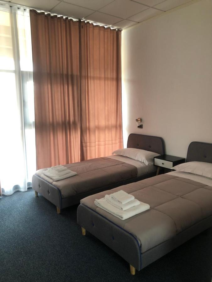 Hotel Domus Cerreto d'Esi Экстерьер фото