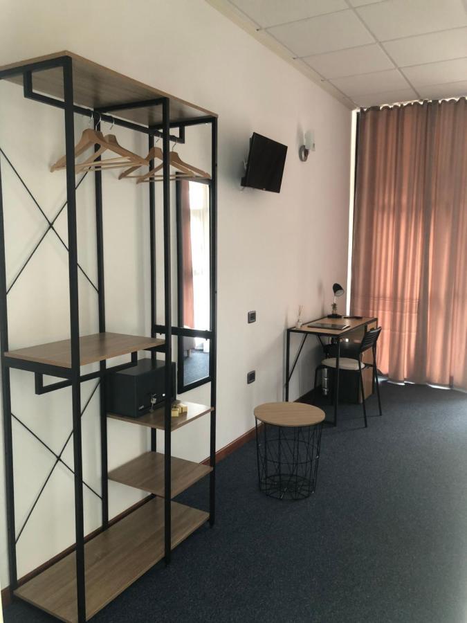 Hotel Domus Cerreto d'Esi Экстерьер фото