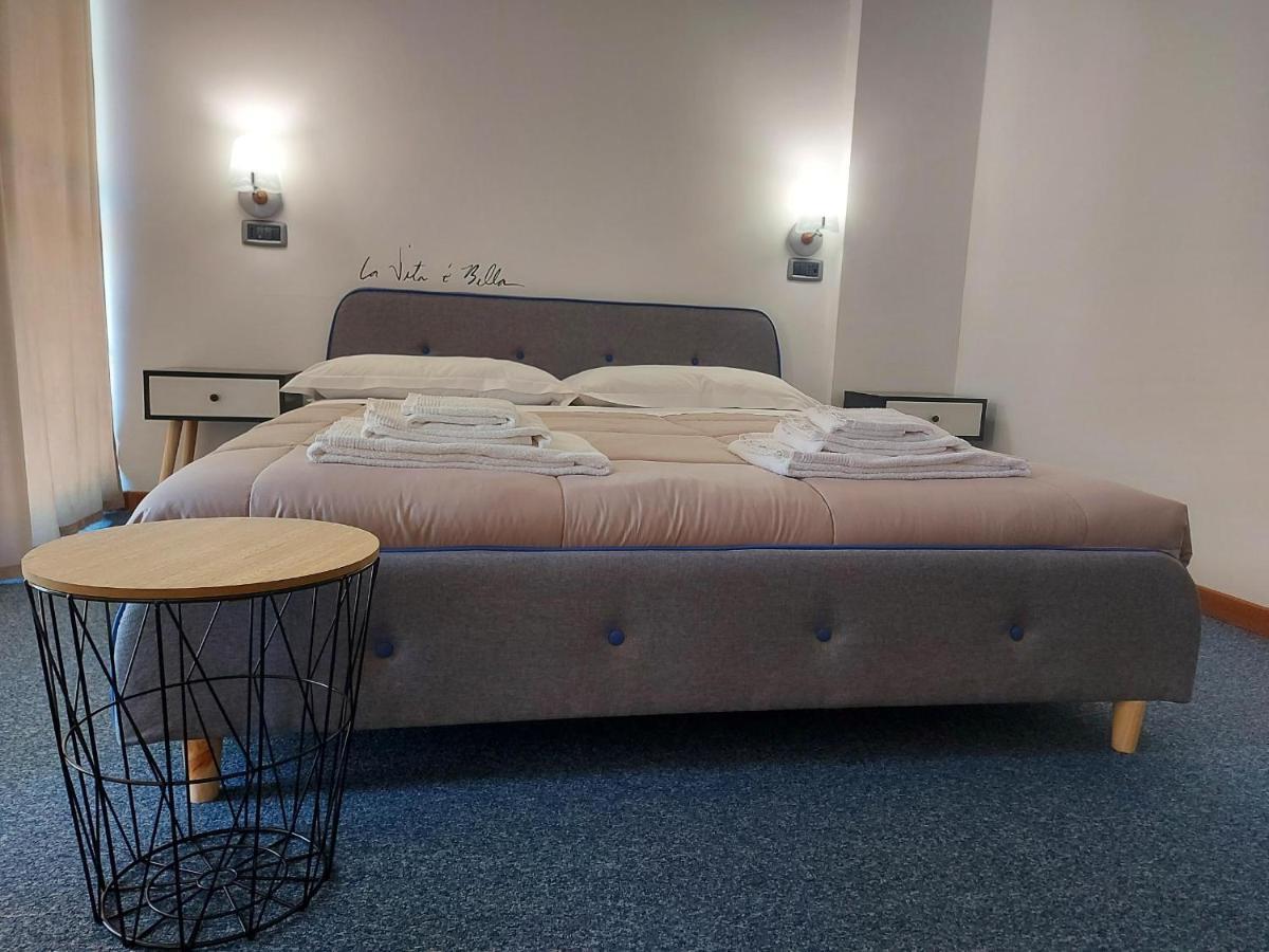 Hotel Domus Cerreto d'Esi Экстерьер фото
